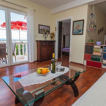 Apartments Villa Americana Jadranovo Rom bilde