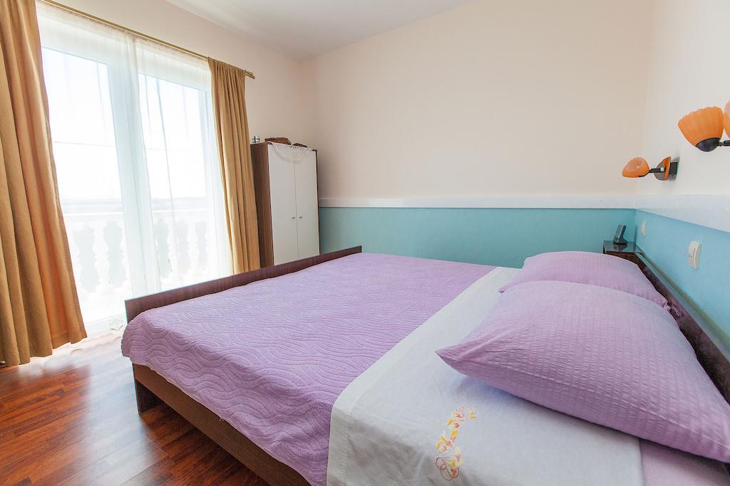 Apartments Villa Americana Jadranovo Rom bilde