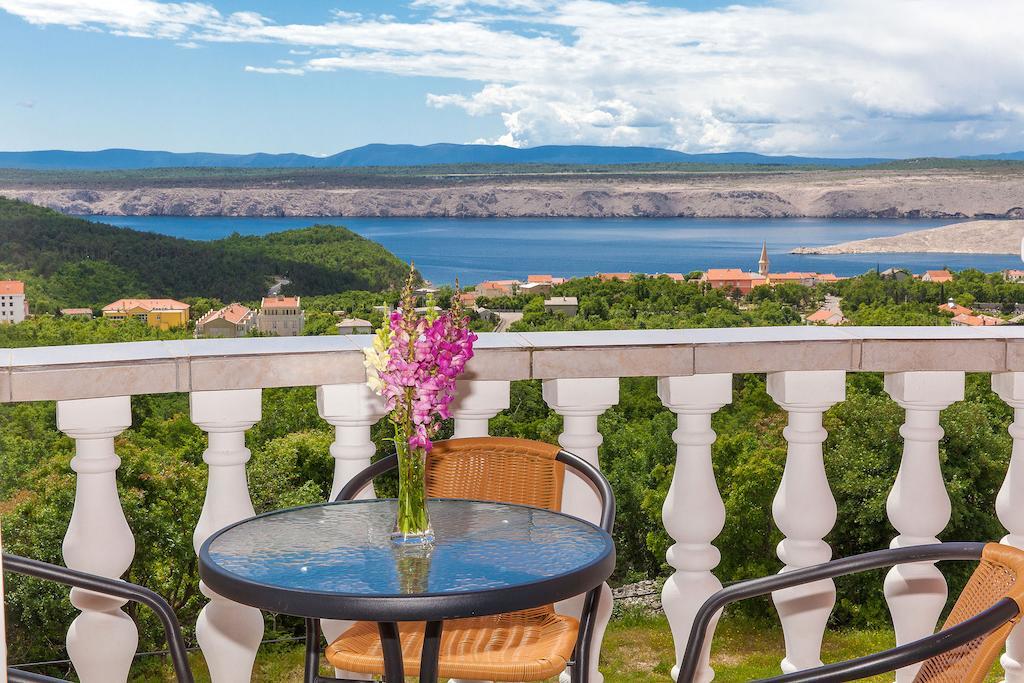 Apartments Villa Americana Jadranovo Rom bilde