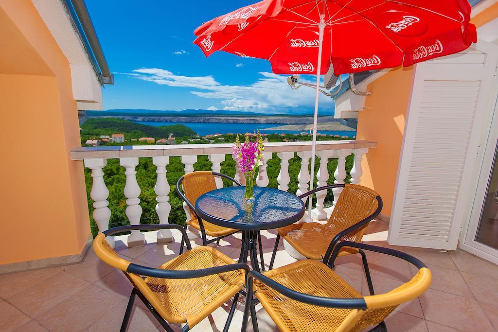 Apartments Villa Americana Jadranovo Rom bilde